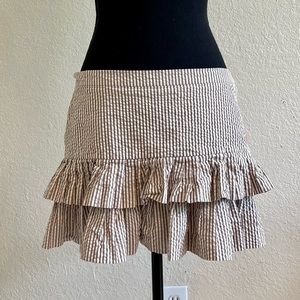 Cute BCBGMAXAZRIA Beige And White Striped Pleated Mini Skirt Size 8 -